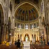Edificata nel 1926 conserva al suo interno i colorati affreschi e dipinti di Mario Prayer e Umberto Colonna